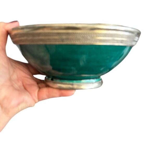 Vintage Green Silver Trimmed Moroccan SAFI Serving Bowl - Picture 6 of 10